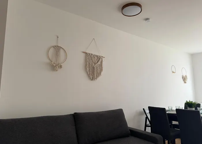 Brand New With Balcony & Free Parking Apartamento *