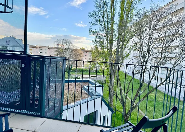 Brand New With Balcony & Free Parking Appartement Vienne